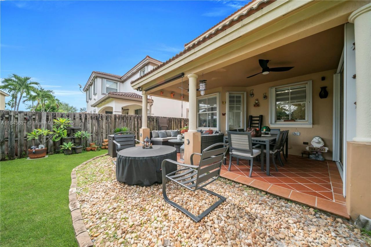 12355 SW 124th Ter, Miami, FL 33186 Photo