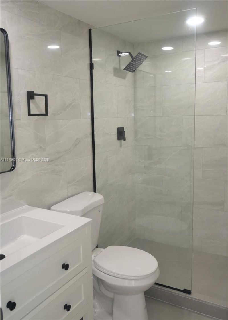 3080 N Course Dr, Unit 602, Pompano Beach, FL 33069 Photo