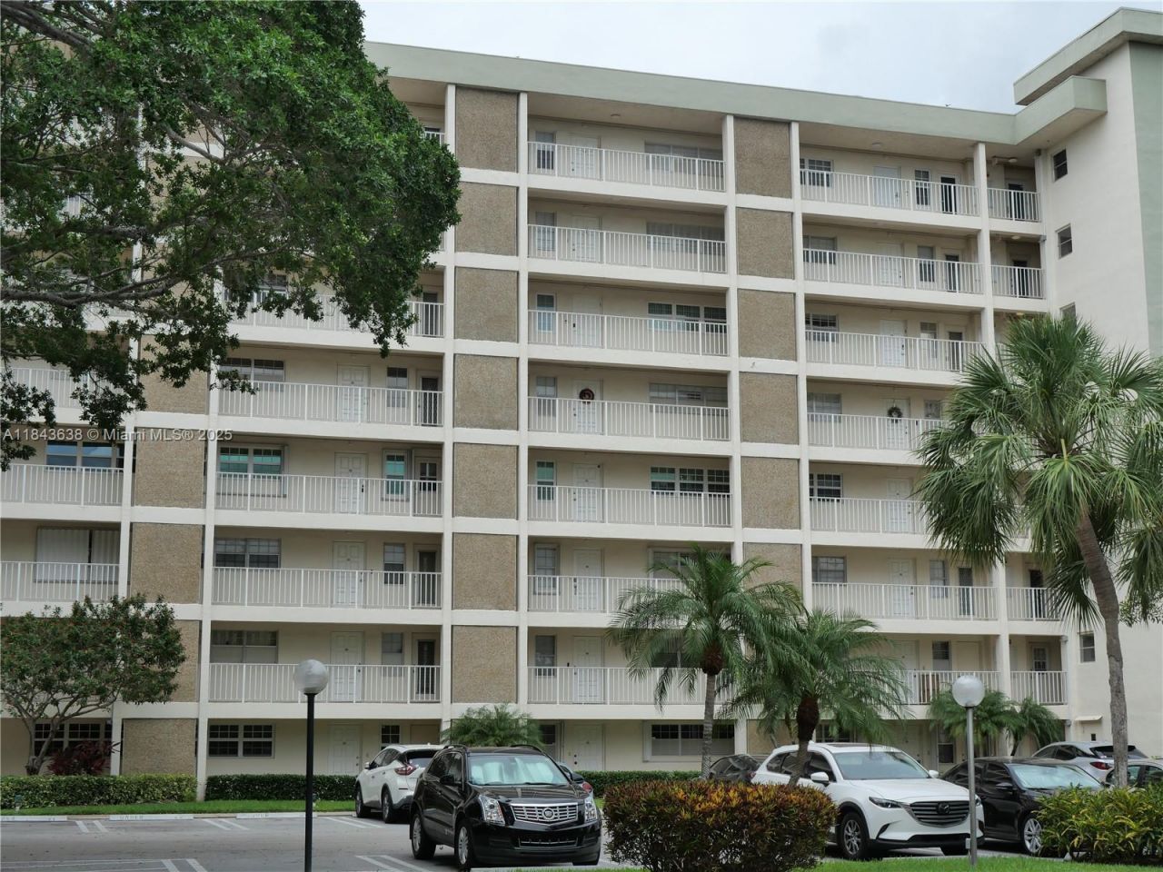 3080 N Course Dr, Unit 602, Pompano Beach, FL 33069 Photo