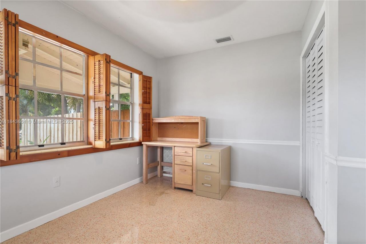 9455 SW 181st St, Palmetto Bay, FL 33157 Photo