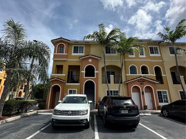 141 NW 2nd Ave, Unit 2, Hallandale Beach, FL 33009