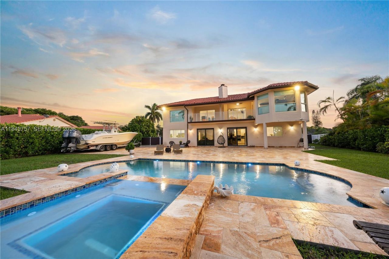 9621 W Calusa Club Dr, Miami, FL 33186 Photo