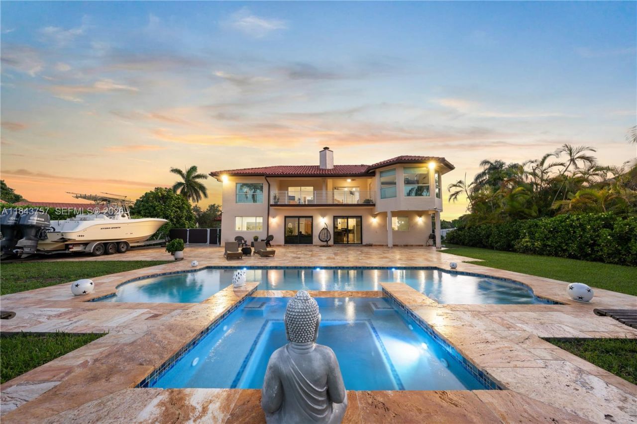 9621 W Calusa Club Dr, Miami, FL 33186 Photo