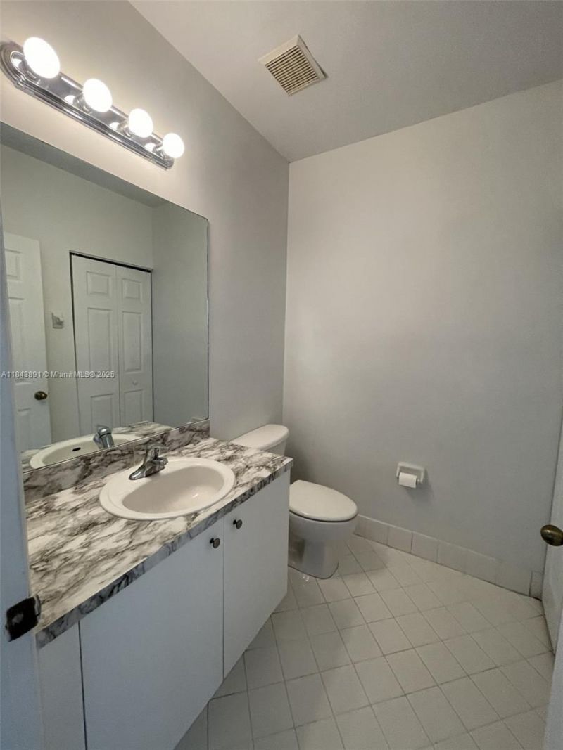 1388 NE 33rd Ave, Unit 108-24, Homestead, FL 33033 Photo