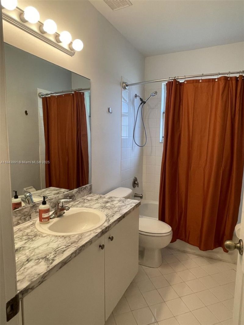 1388 NE 33rd Ave, Unit 108-24, Homestead, FL 33033 Photo