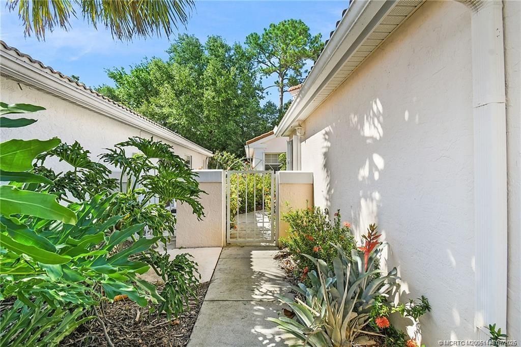 2053 SW Olympic Club Terrace, Palm City, FL 34990 Photo