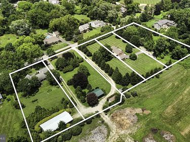 170, 200, 220 OLD STATE ROAD, BERWYN, PA 19312