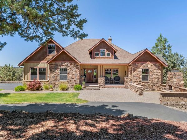 16030 SW Canyon View Place, Terrebonne, OR 97760