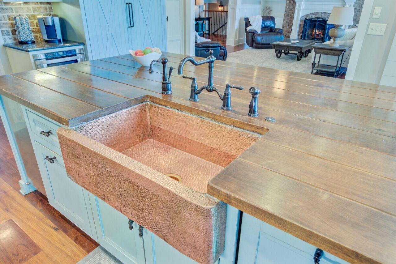 2196 Beckenham Drive Photo 24