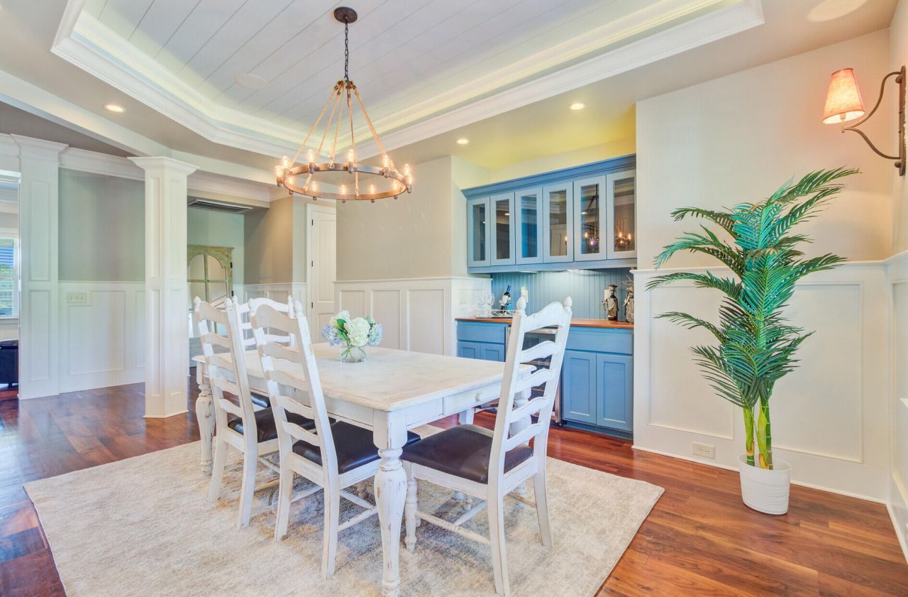 2196 Beckenham Drive Photo 34