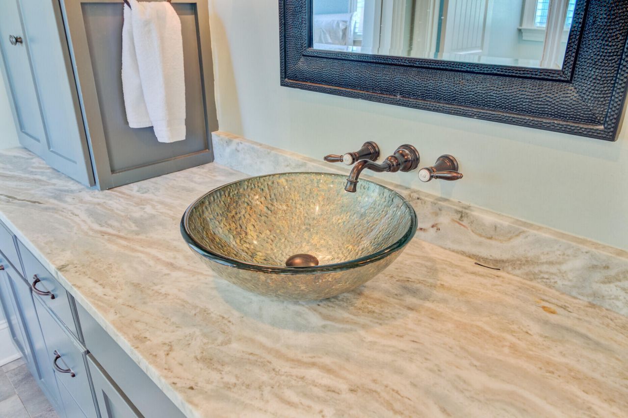 2196 Beckenham Drive Photo 42