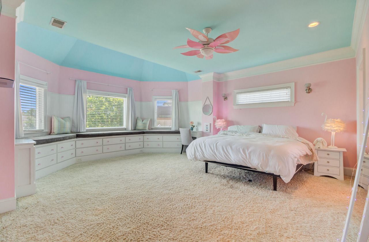 2196 Beckenham Drive Photo 52