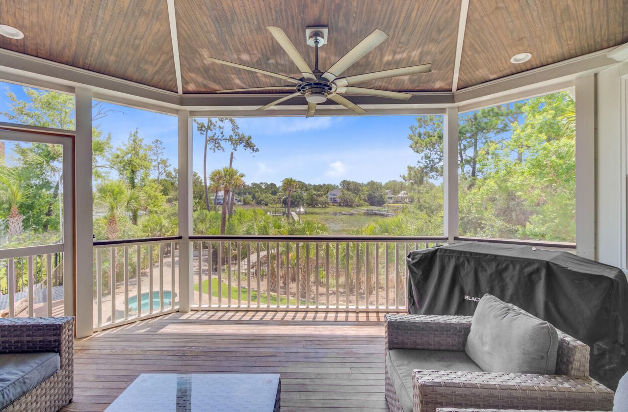 2196 Beckenham Drive Photo 76