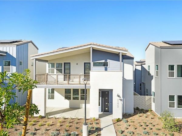 27422 Creekwood Lane, Valencia, CA 91381