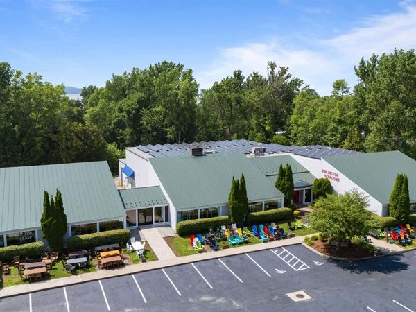 2800 Shelburne Road, Shelburne, VT 05482