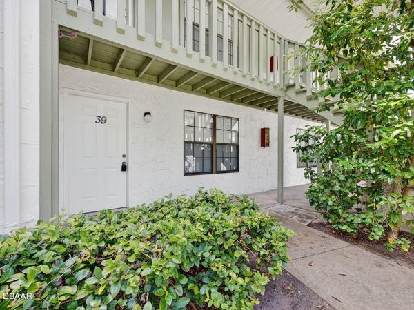 840 Center Avenue, Unit 390, Holly Hill, FL 32117