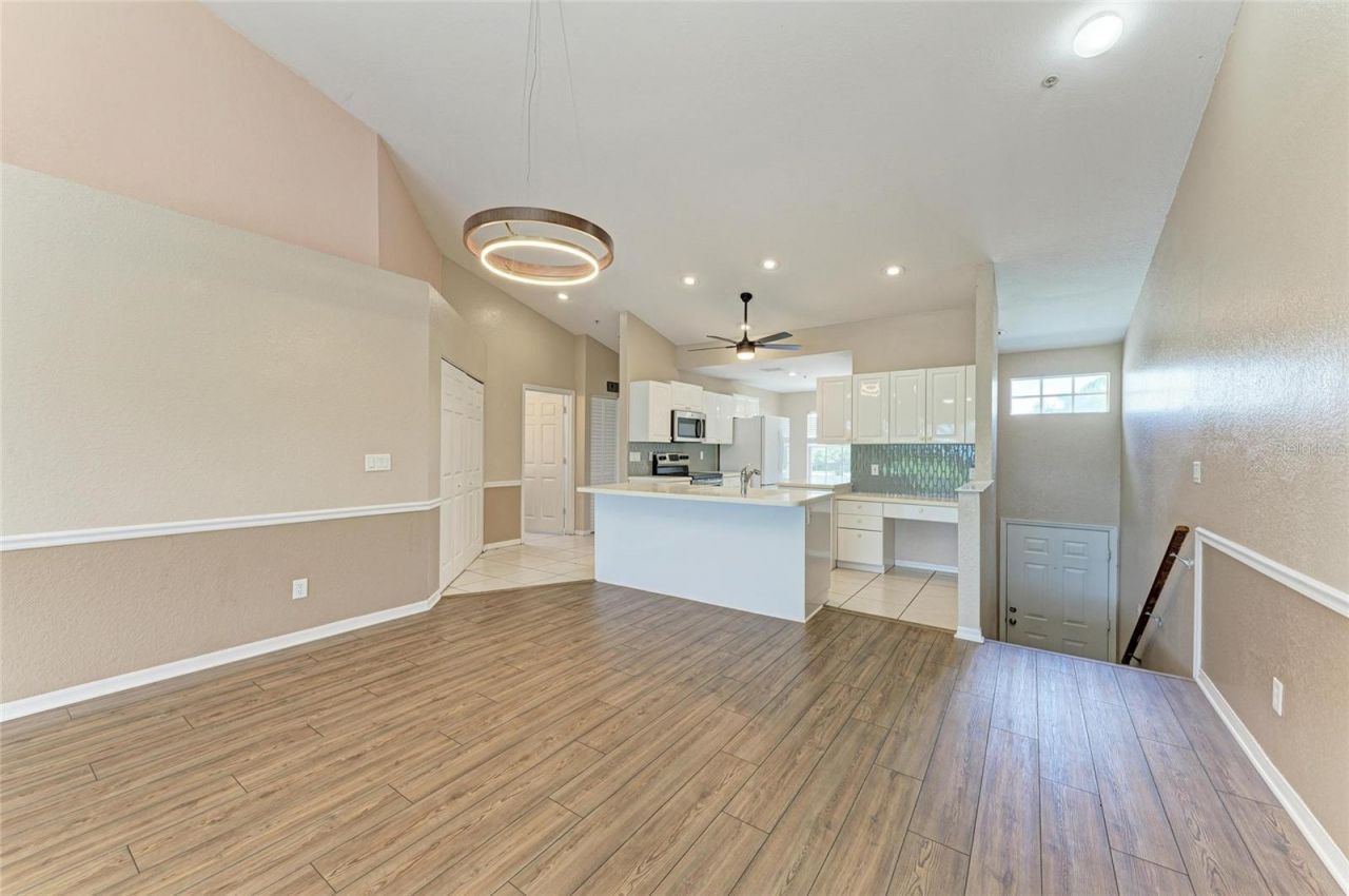 6618 Pineview Terrace, Unit 6618, Bradenton, FL 34203 Photo