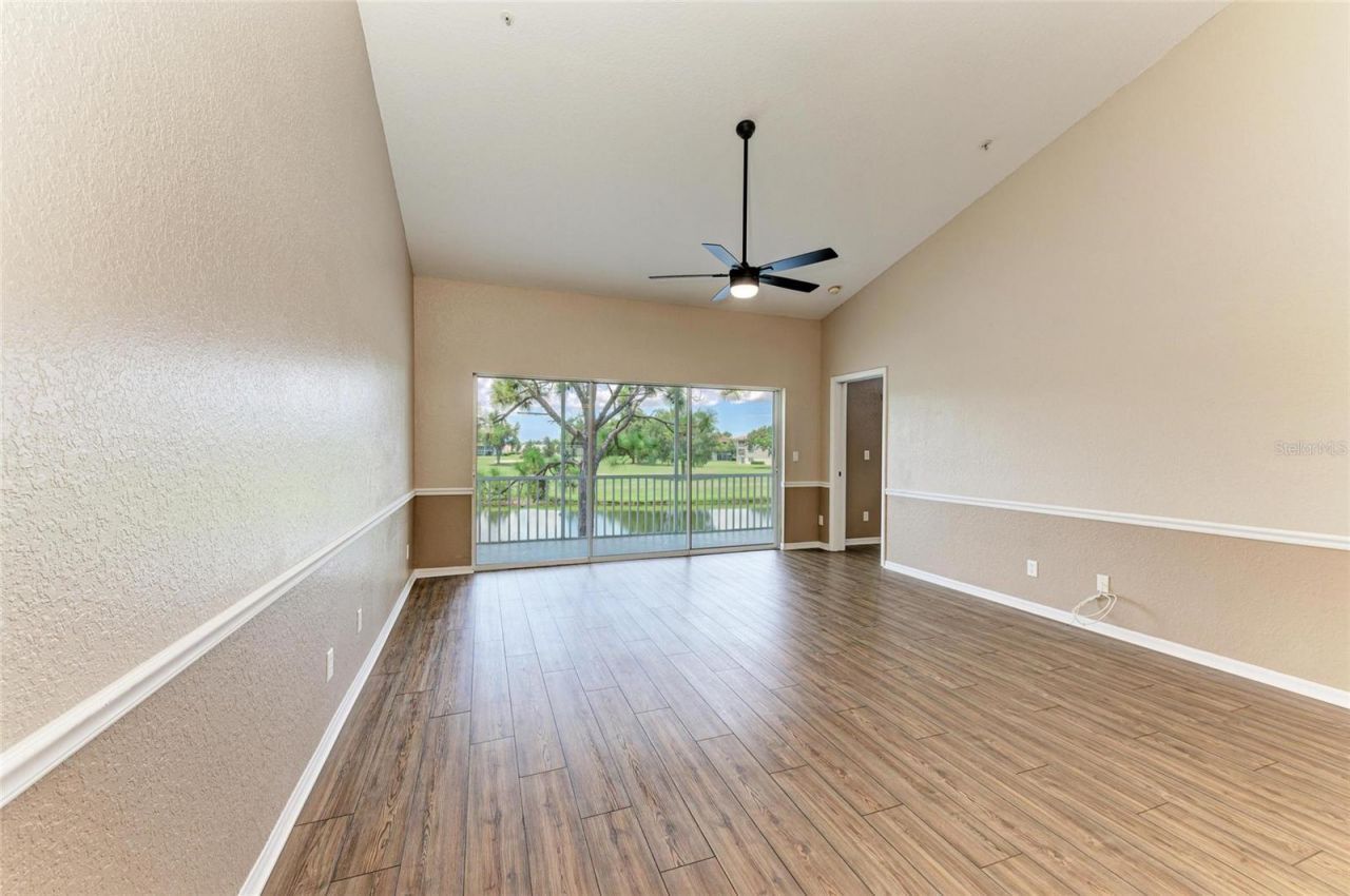 6618 Pineview Terrace, Unit 6618, Bradenton, FL 34203 Photo