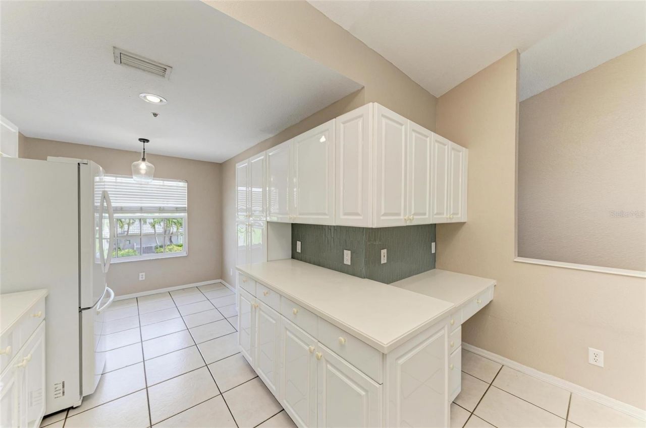 6618 Pineview Terrace, Unit 6618, Bradenton, FL 34203 Photo