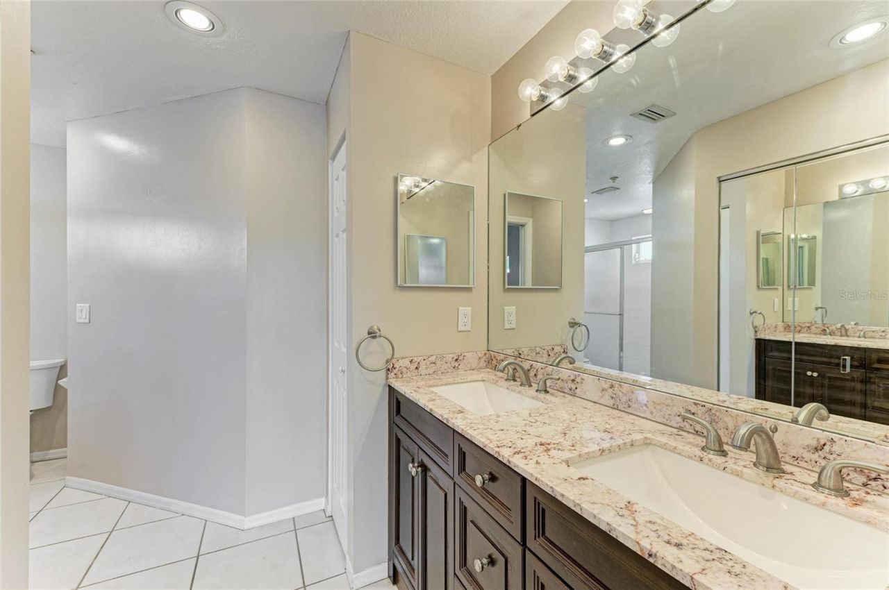 6618 Pineview Terrace, Unit 6618, Bradenton, FL 34203 Photo
