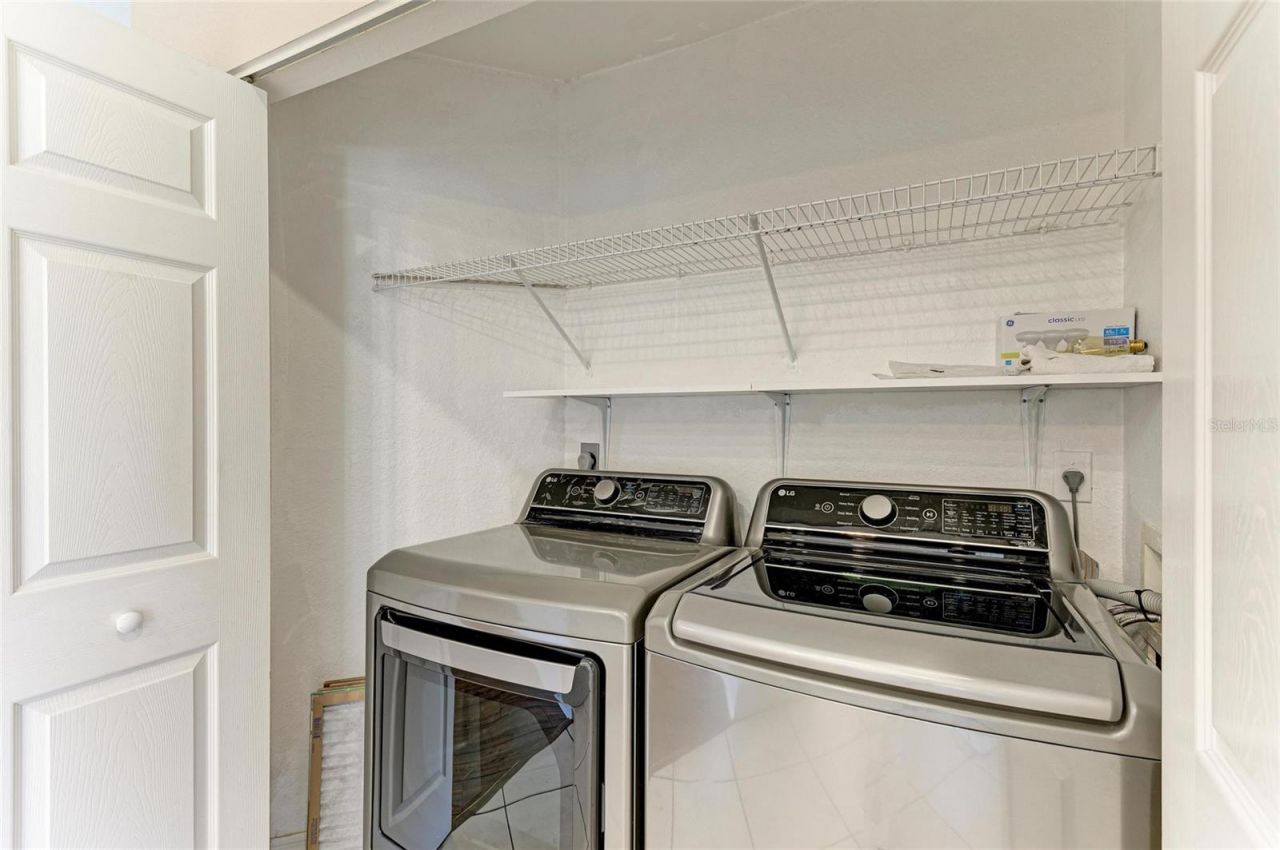 6618 Pineview Terrace, Unit 6618, Bradenton, FL 34203 Photo