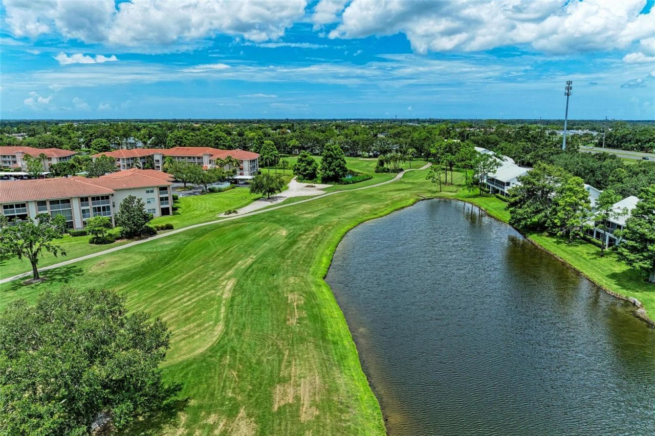 6618 Pineview Terrace, Unit 6618, Bradenton, FL 34203 Photo