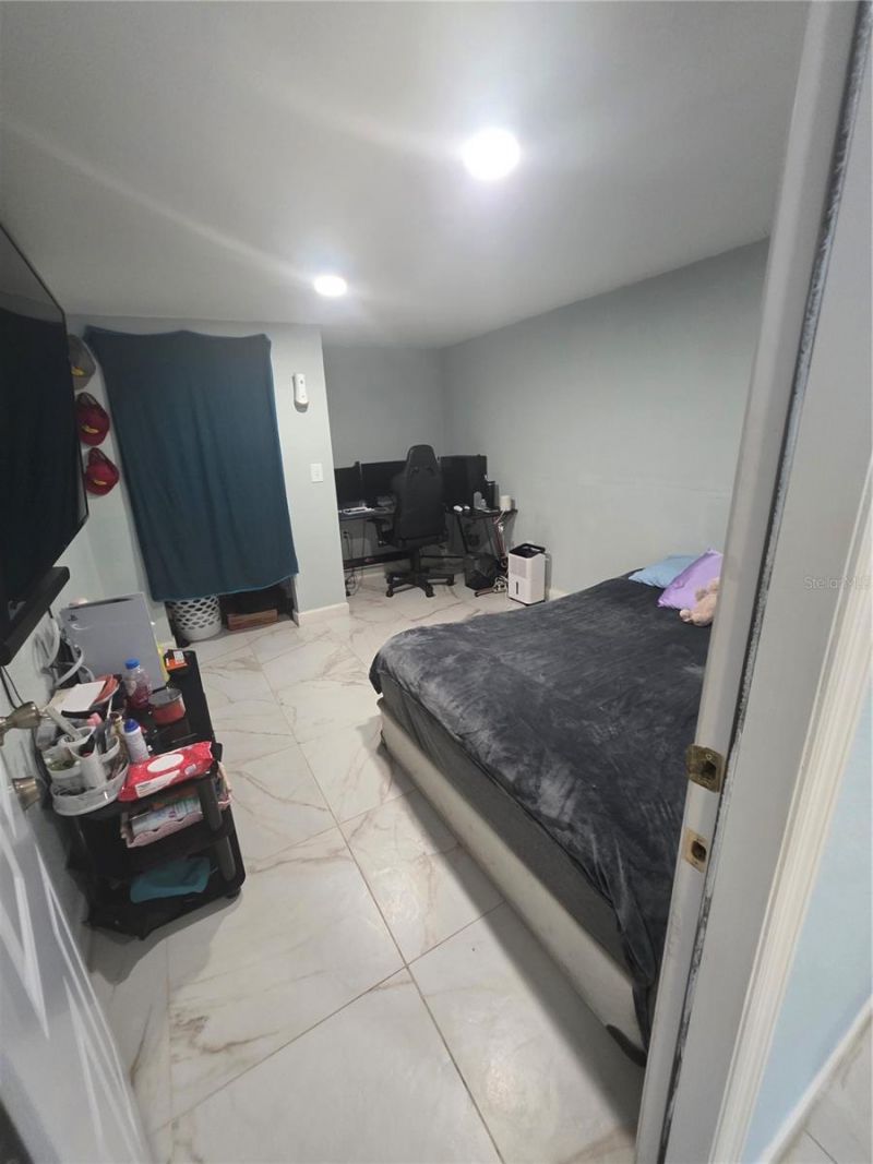 3612 Tamarix Drive, Tampa, FL 33619 Photo