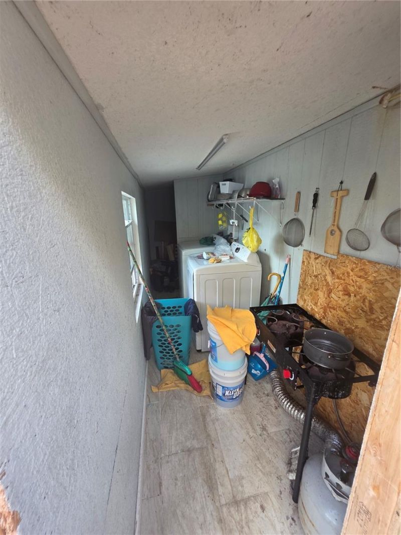 3612 Tamarix Drive, Tampa, FL 33619 Photo