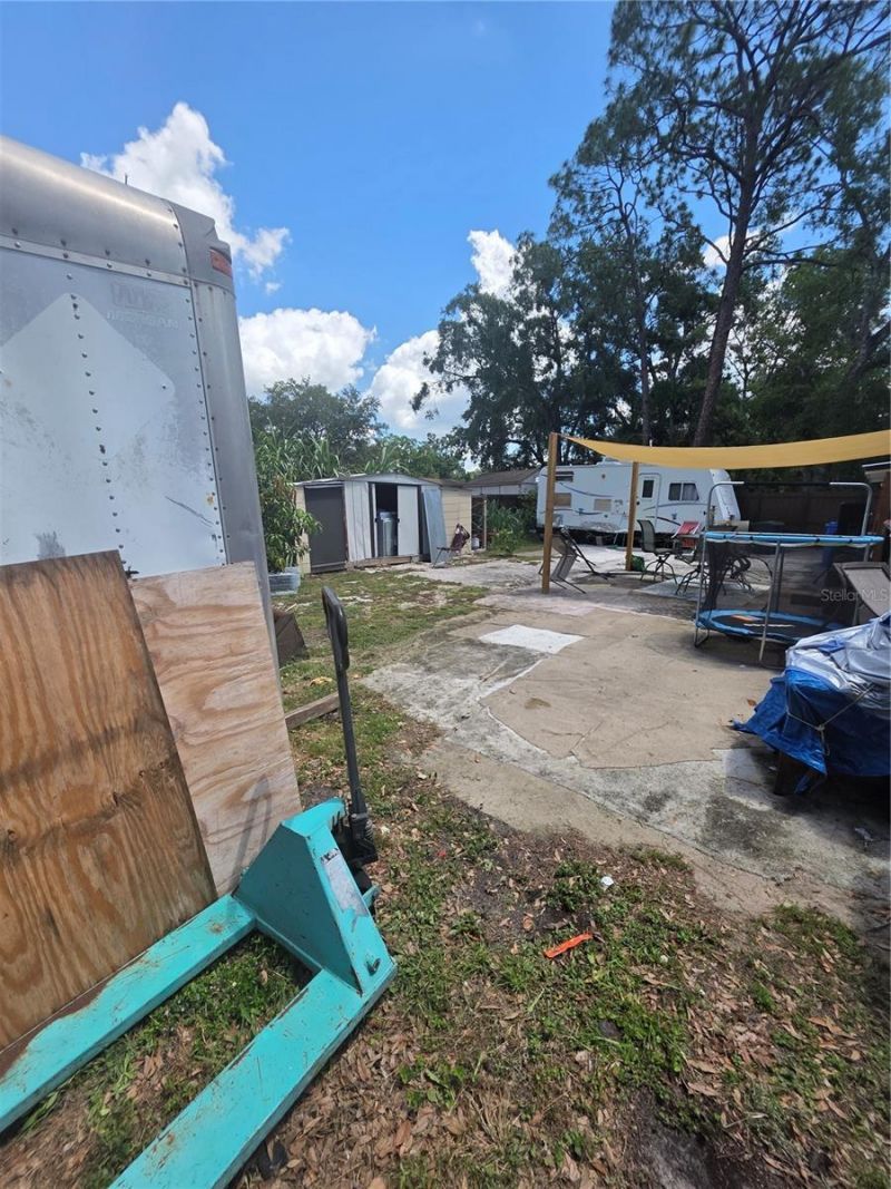 3612 Tamarix Drive, Tampa, FL 33619 Photo