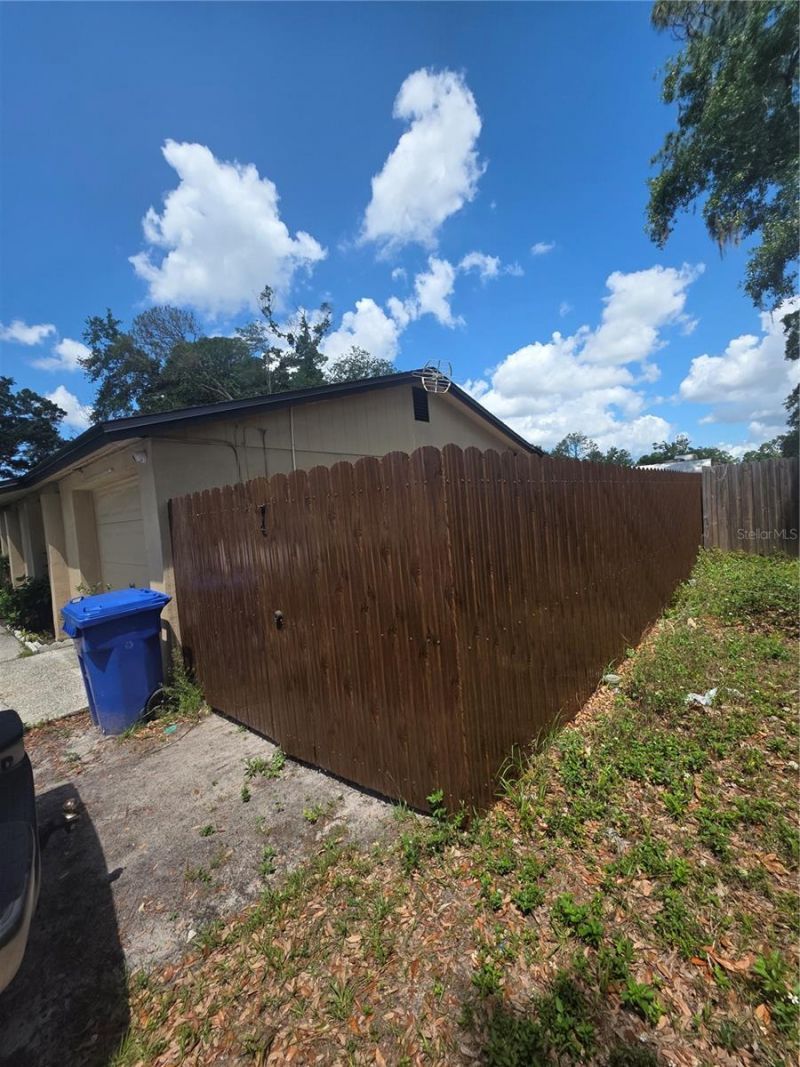 3612 Tamarix Drive, Tampa, FL 33619 Photo