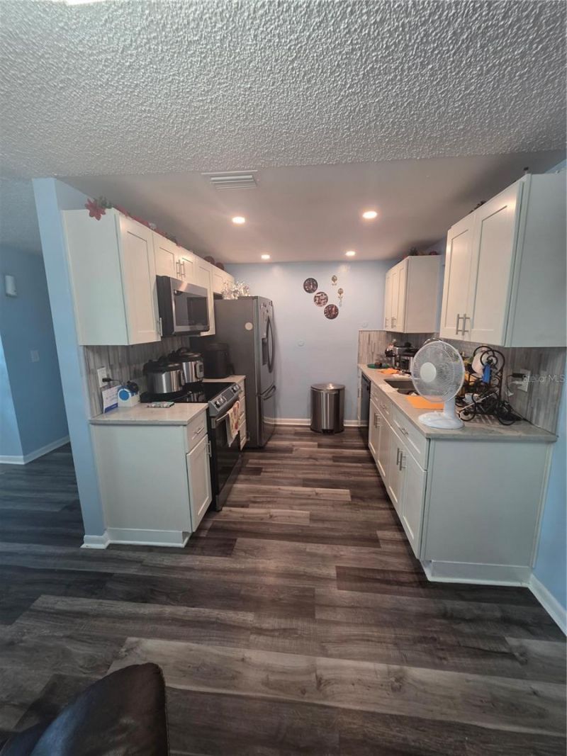 3612 Tamarix Drive, Tampa, FL 33619 Photo