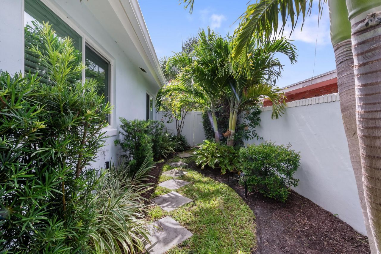 2122 Northridge Road, Delray Beach, FL 33444 Photo