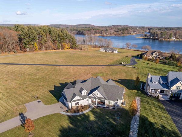 25 Fosters Drive, Dover, NH 03820
