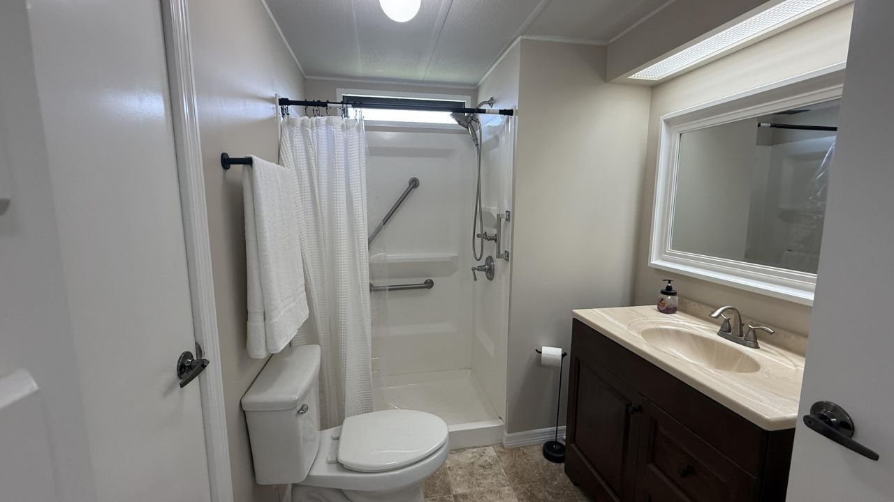 6919 SE Congress Street, Hobe Sound, FL 33455 Photo