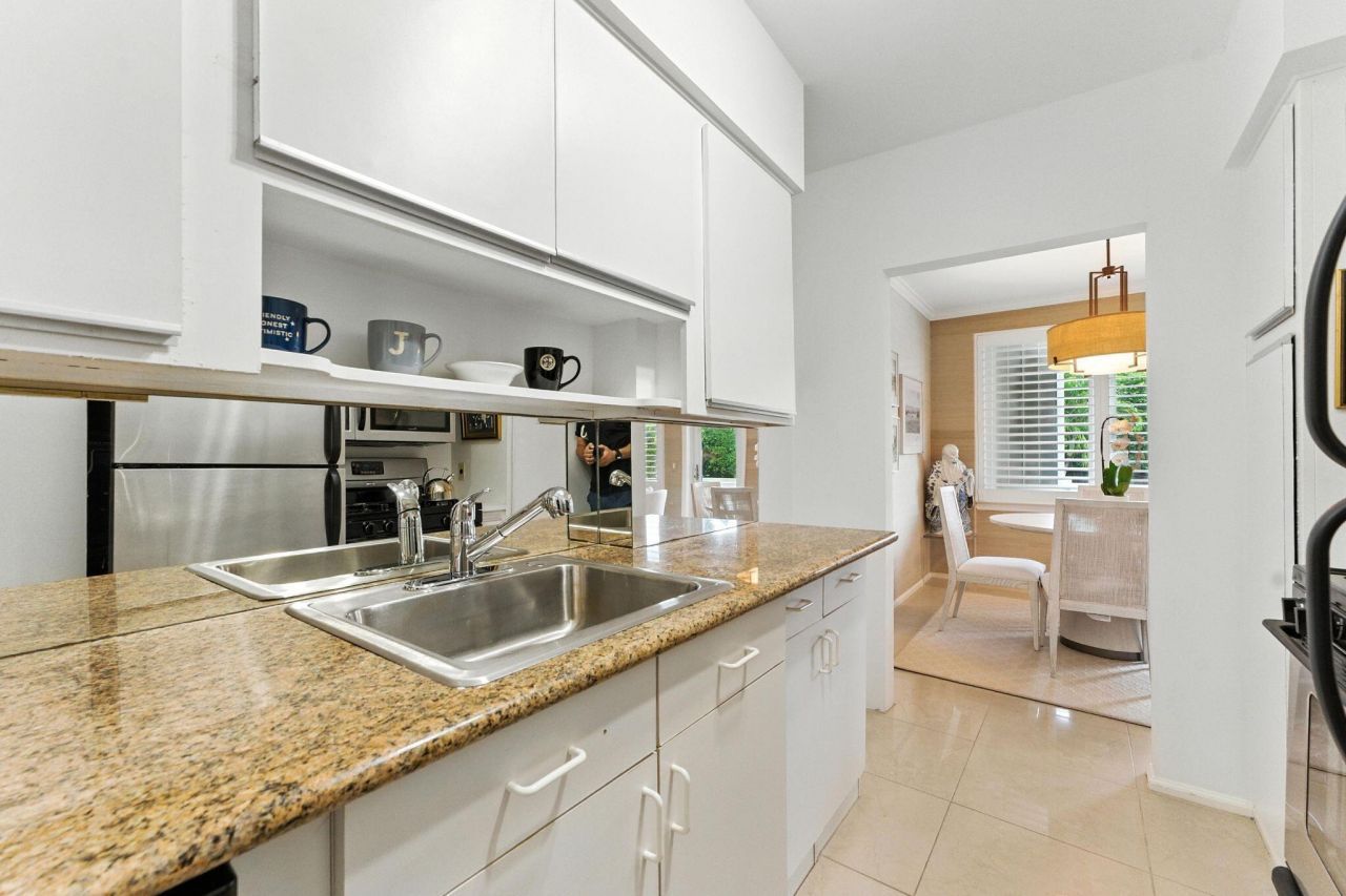 455 Worth Avenue, Unit 209, Palm Beach, FL 33480 Photo