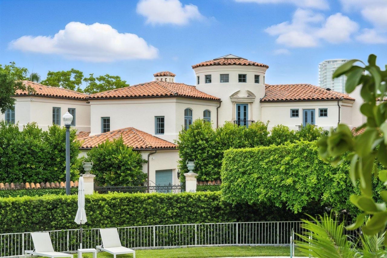 455 Worth Avenue, Unit 209, Palm Beach, FL 33480 Photo