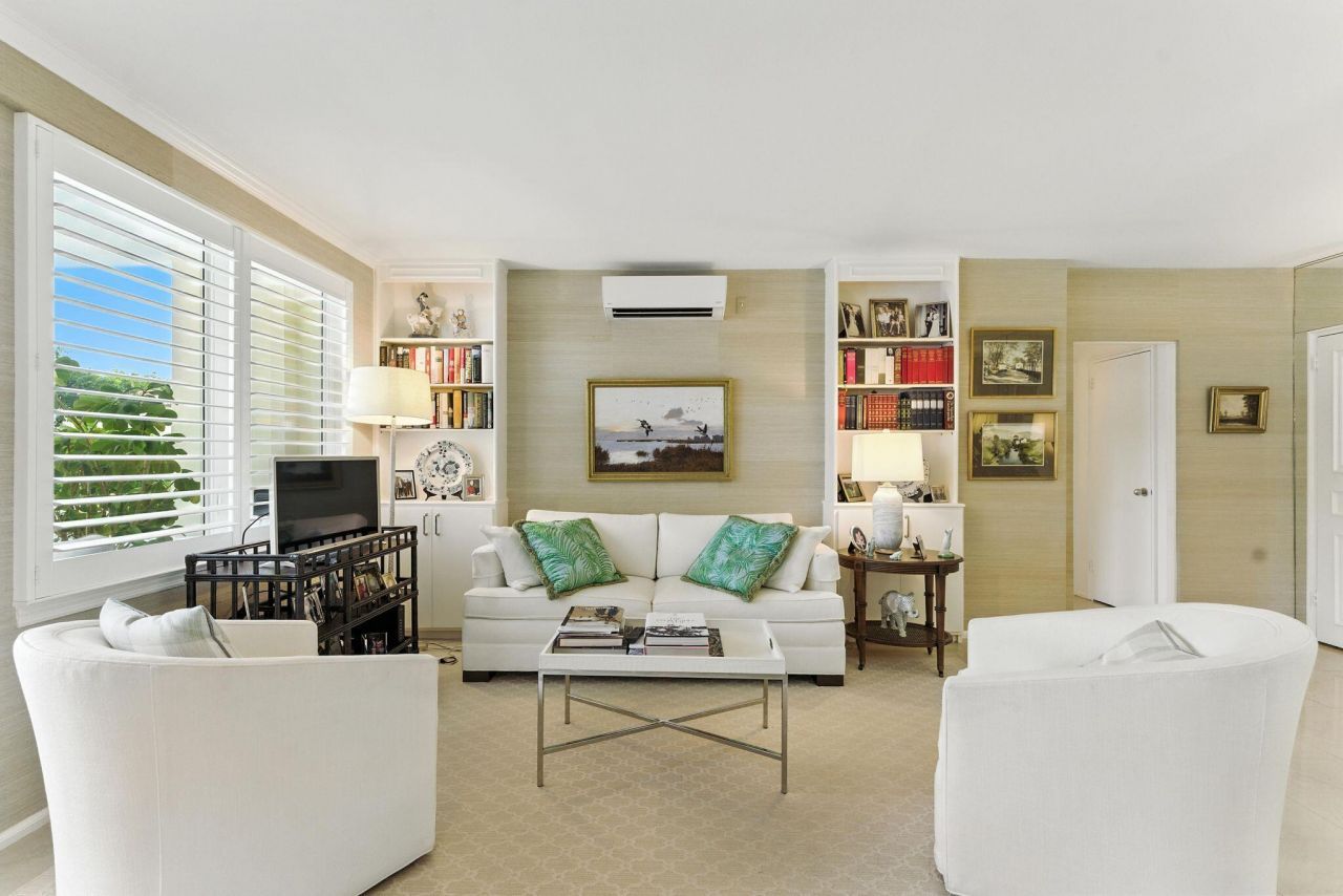 455 Worth Avenue, Unit 209, Palm Beach, FL 33480 Photo