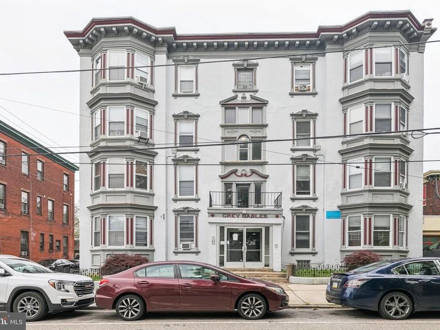 312 14 N 33rd Street, Philadelphia, PA 19104 Main Photo