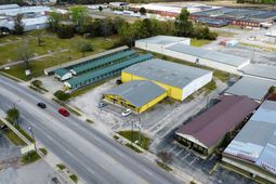 328 John C Calhoun Drive photo 4