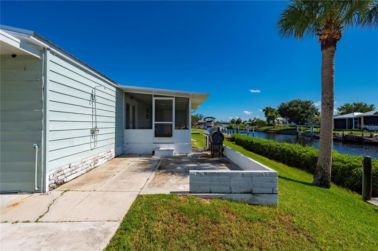 4220 Deltona Drive, Punta Gorda, FL 33950 Photo