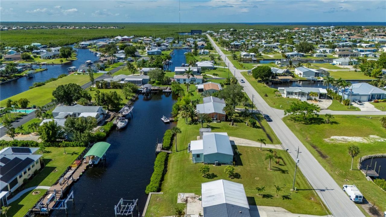 4220 Deltona Drive, Punta Gorda, FL 33950 Photo