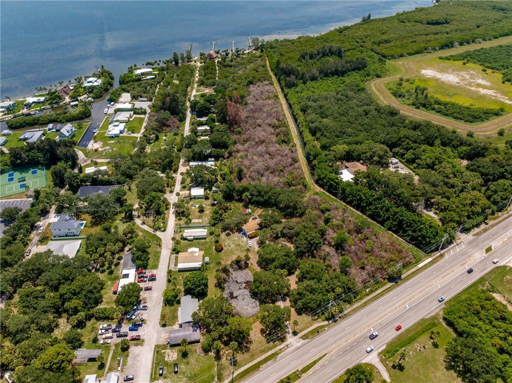 10500 Us 1 Highway, Sebastian, FL 32958 Photo