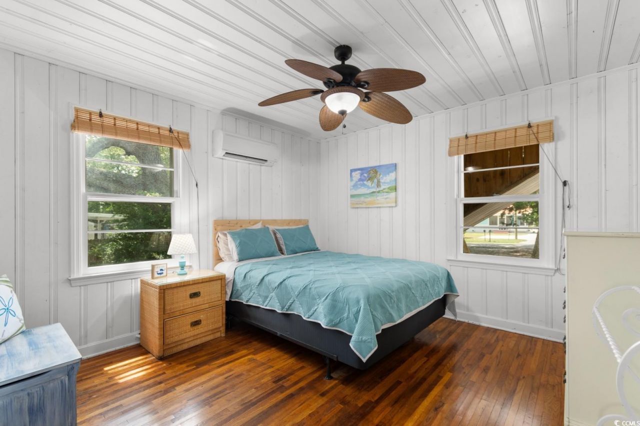 2012 Perrin Dr. Photo 11