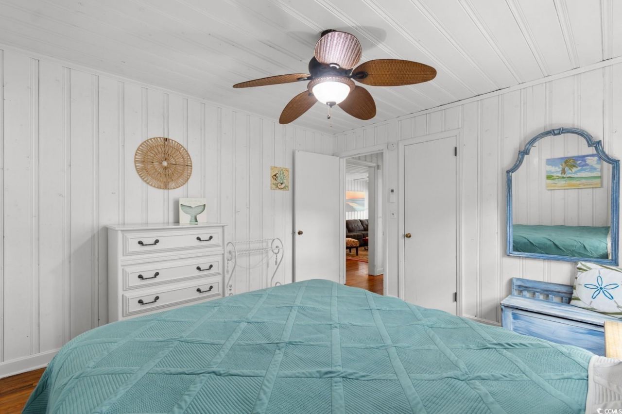 2012 Perrin Dr. Photo 12