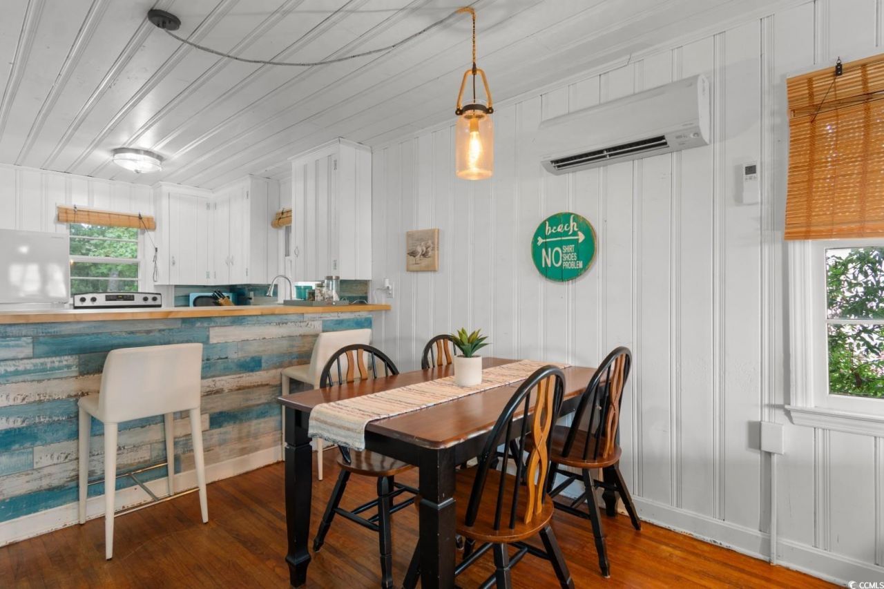 2012 Perrin Dr. Photo 21