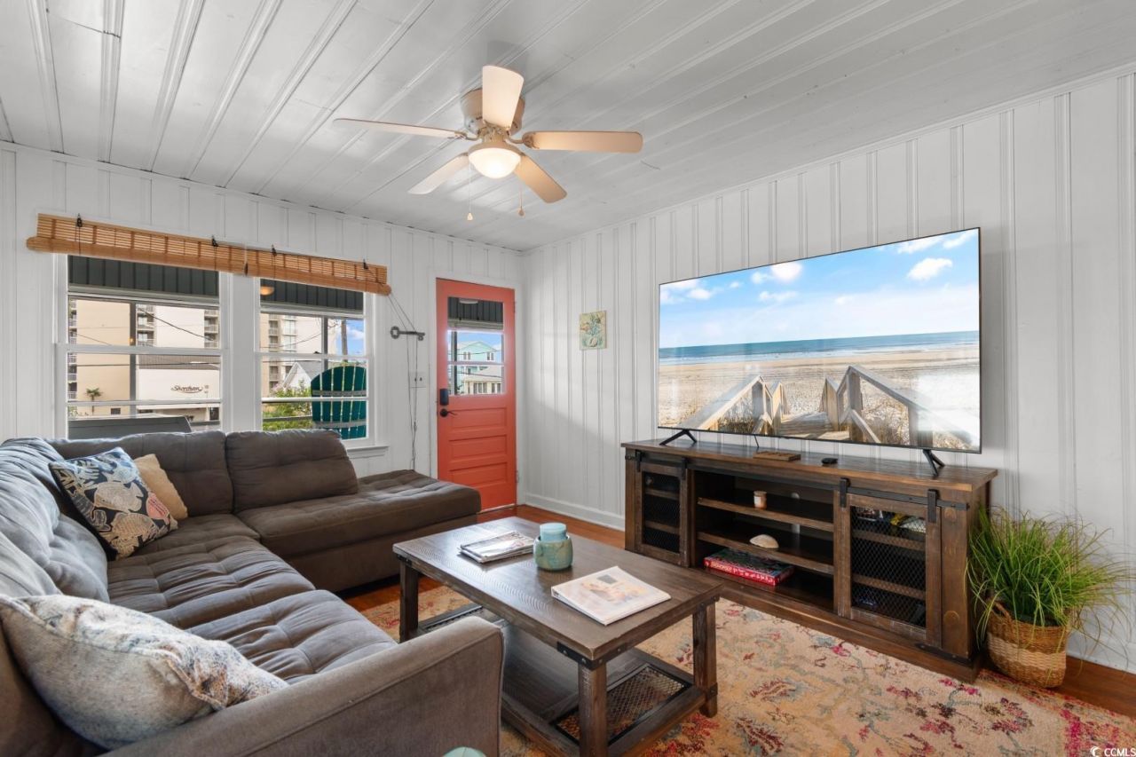 2012 Perrin Dr. Photo 24