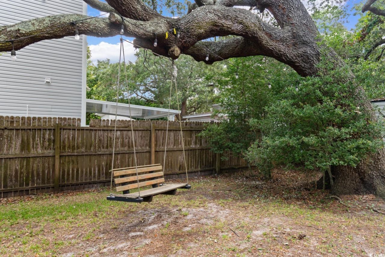 2012 Perrin Dr. Photo 33