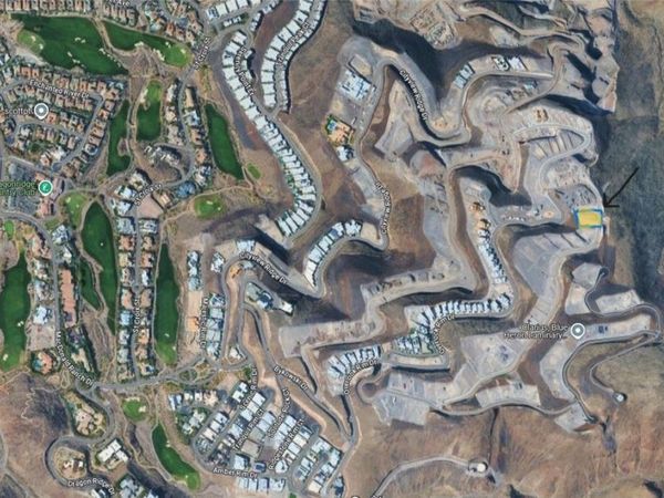 555 Grand Rim Drive, Henderson, NV 89012