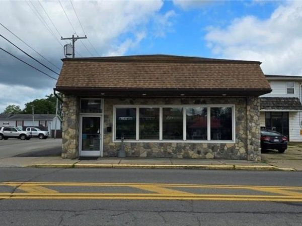 36 S 8th Ave, Clarion, PA 16214