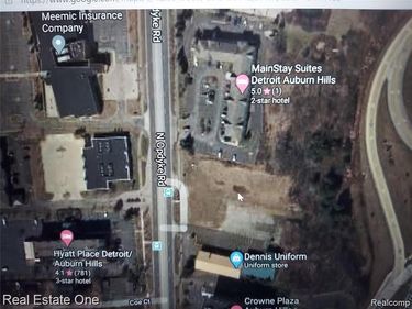 1580 N OPDYKE Road, Auburn Hills, MI 48326